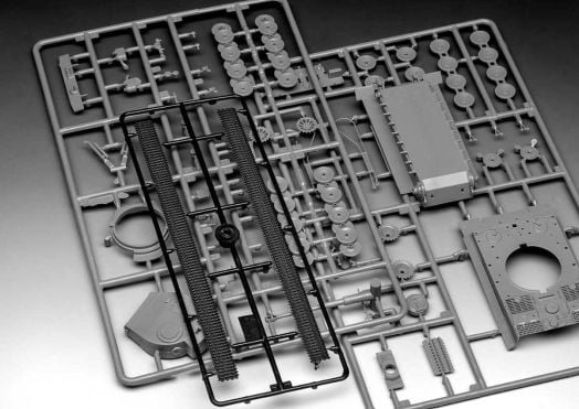 Сглобяем модел Revell - Танк Panzer III