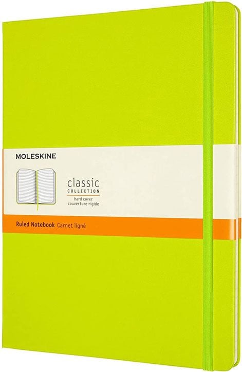 Голям зелен тефтер Moleskine Classic Lemon Green с твърди корици и линирани страници