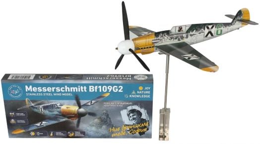 Самолет - градински ветропоказател изтребител Messerschmitt Bf109G-2, на стойка