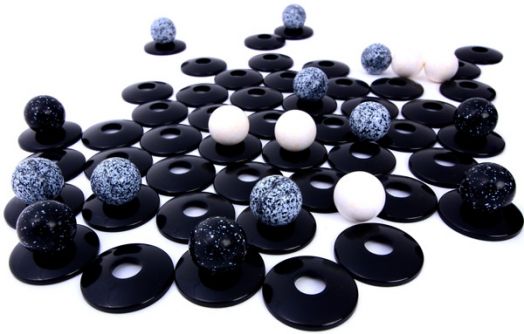 Настолна игра: ZERTZ