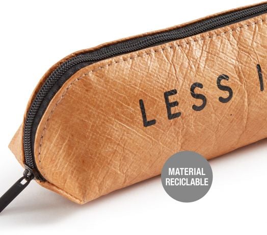 Несесер Miquelrius Tyvek Less Is More