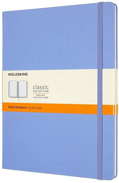 Голям син тефтер Moleskine Classic Hydrangea Blue с твърди корици и линирани страници