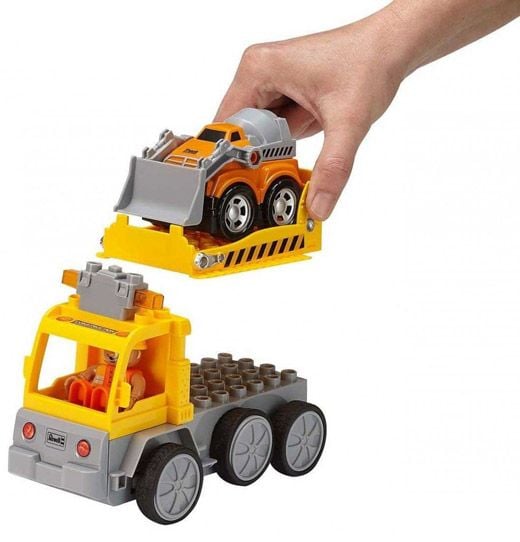 Радиоуправляем автомобил Revell Junior - Транспортьор