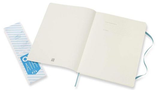 Голям пастелно-тюркоазеносин тефтер Moleskine Classic с меки корици и нелинирани страници