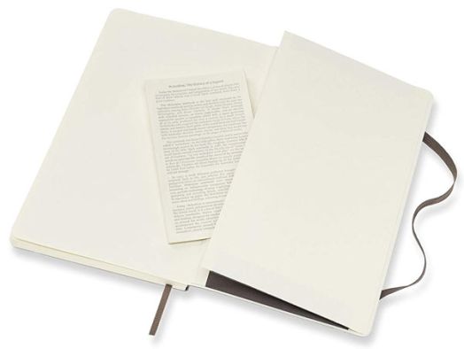 Класически кафяв тефтер Moleskine Classic Earth Brown с меки корици и линирани страници