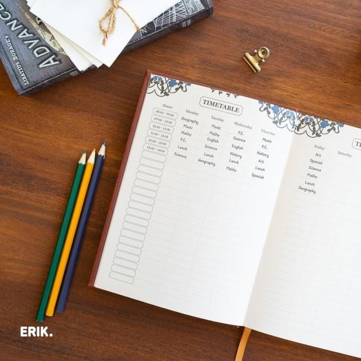 Седмичен планер Grupo Erik Harry Potter за 17 месеца - август 2025 / декември 2026 година