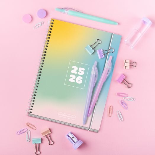 Тефтер-органайзер Miquelrius Year от септември 2025 до юни 2026 г., ден на страница