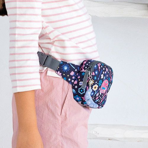 Детска чантичка за през кръст Miquelrius Night Garden