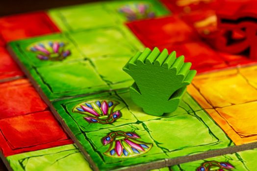 Настолна игра: Пирамидо