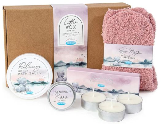 Комплект Me To You - Чорапи, балсам за устни, ароматни свещи, соли за вана