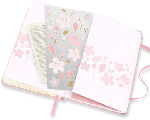 Джобен тефтер Moleskine Sakura с твърди корици и нелинирани страници, тъмнорозов цвят