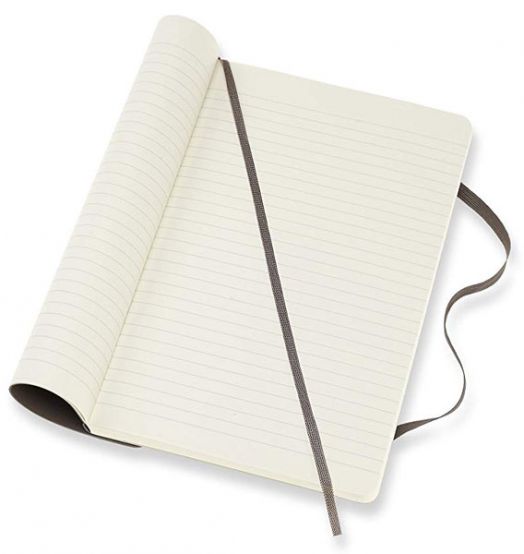 Класически кафяв тефтер Moleskine Classic Earth Brown с меки корици и линирани страници