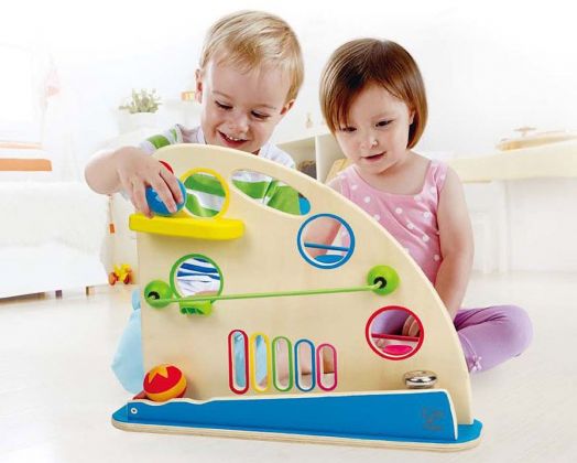 Дървена играчка Hape - Ролер с цветни топки