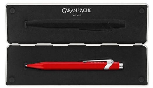 Ролер Caran d'Ache 849 Red