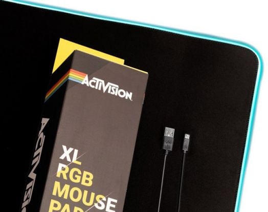 Геймърска подложка за бюро с LED светлина Activision