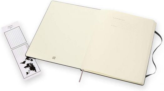 Черен тефтер Moleskine Classic Black A4 с твърди корици и листа на малки квадратчета