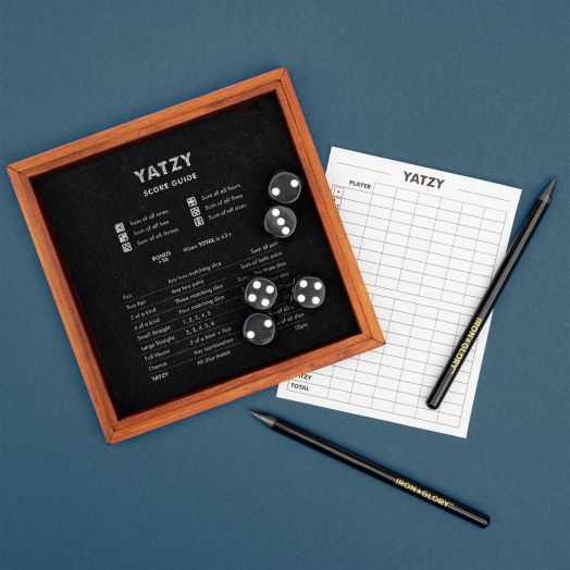 Игра Iron & Glory Yatzy