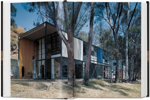 Case Study Houses: The Complete CSH Program 1945-1966, 40th Edition