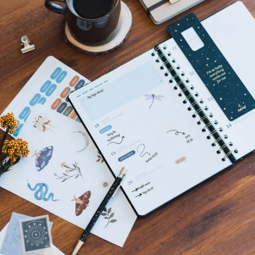 Седмичен планер Grupo Erik Astral за 12 месеца - август 2025 / юли 2026 година