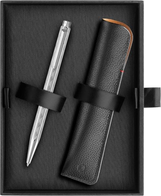 Комплект Caran d'Ache - химикалка Ecridor Tresse и калъф