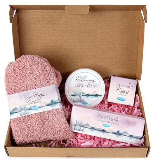 Комплект Me To You - Чорапи, балсам за устни, ароматни свещи, соли за вана