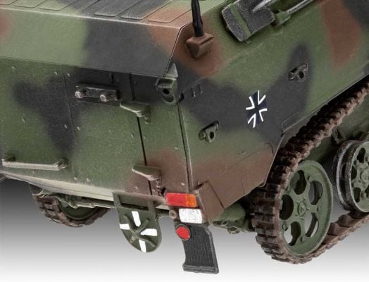 Сглобяем модел Revell - Танк Wiesel 2 LeFlaSyS BF/UF