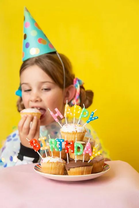 Свещи за рожден ден PartyDeco - Happy Birthday