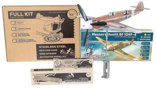 Комплект самолет - градински ветропоказател изтребител Messerschmitt Bf 109 с кардинални точки