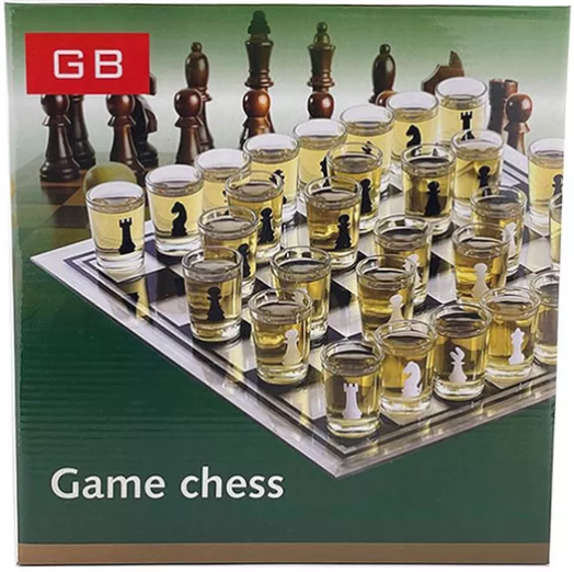 Стъклен шах с шотове