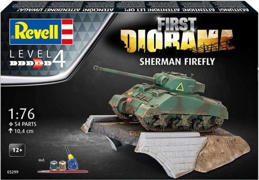 Комплект сглобяем модел Revell - Танк Sherman Firefly, First Diorama