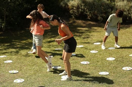 Настолна игра: Dobble Giant