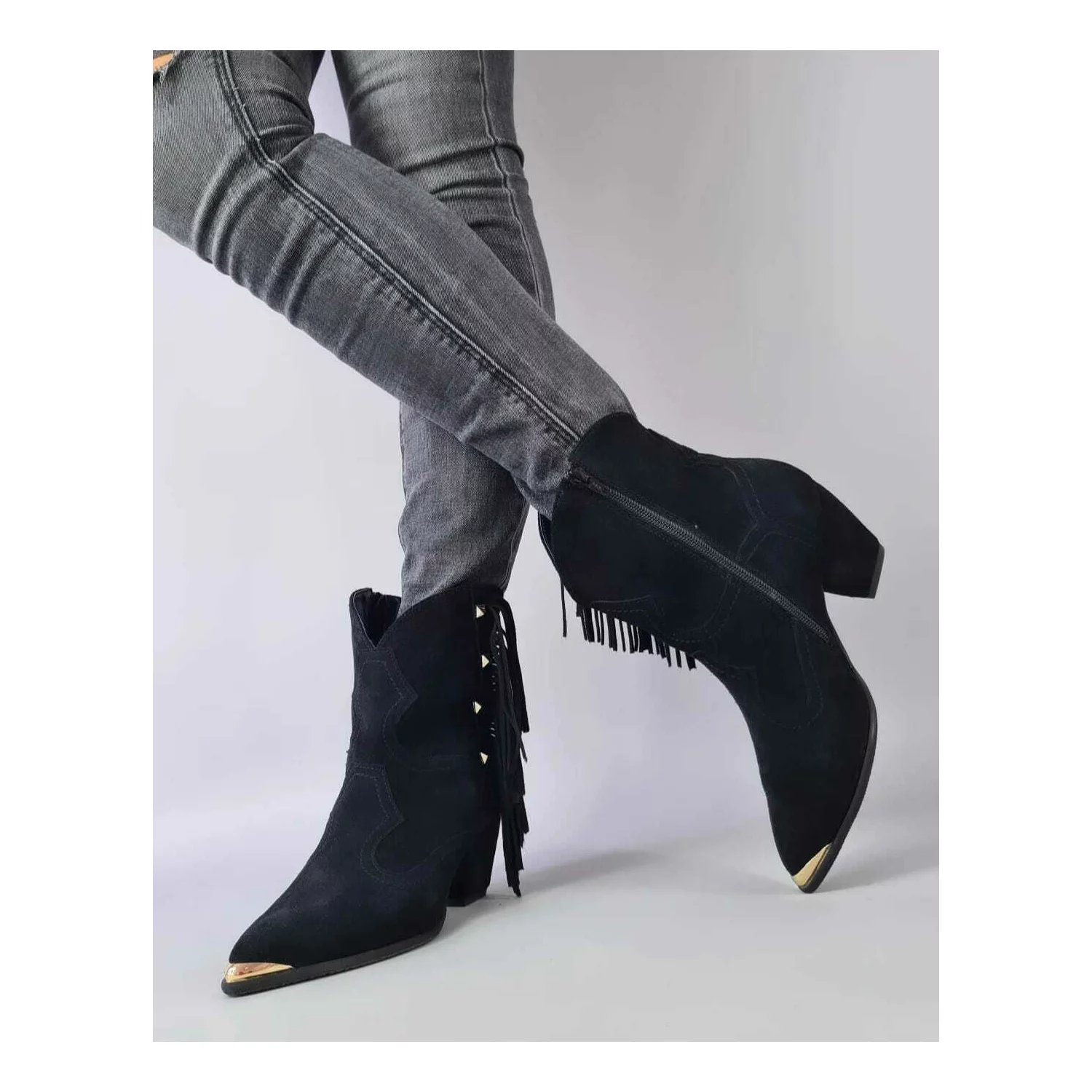 Ciocate Piele Naturala Neagra cu franjuri Dallas