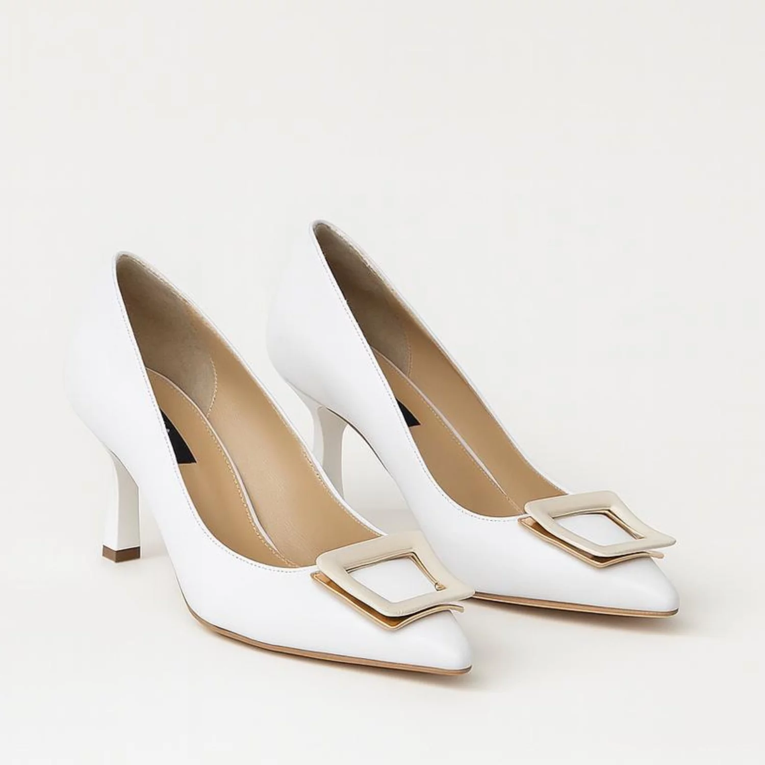 Pantofi stiletto Piele Naturala Albi cu accesoriu Ellen