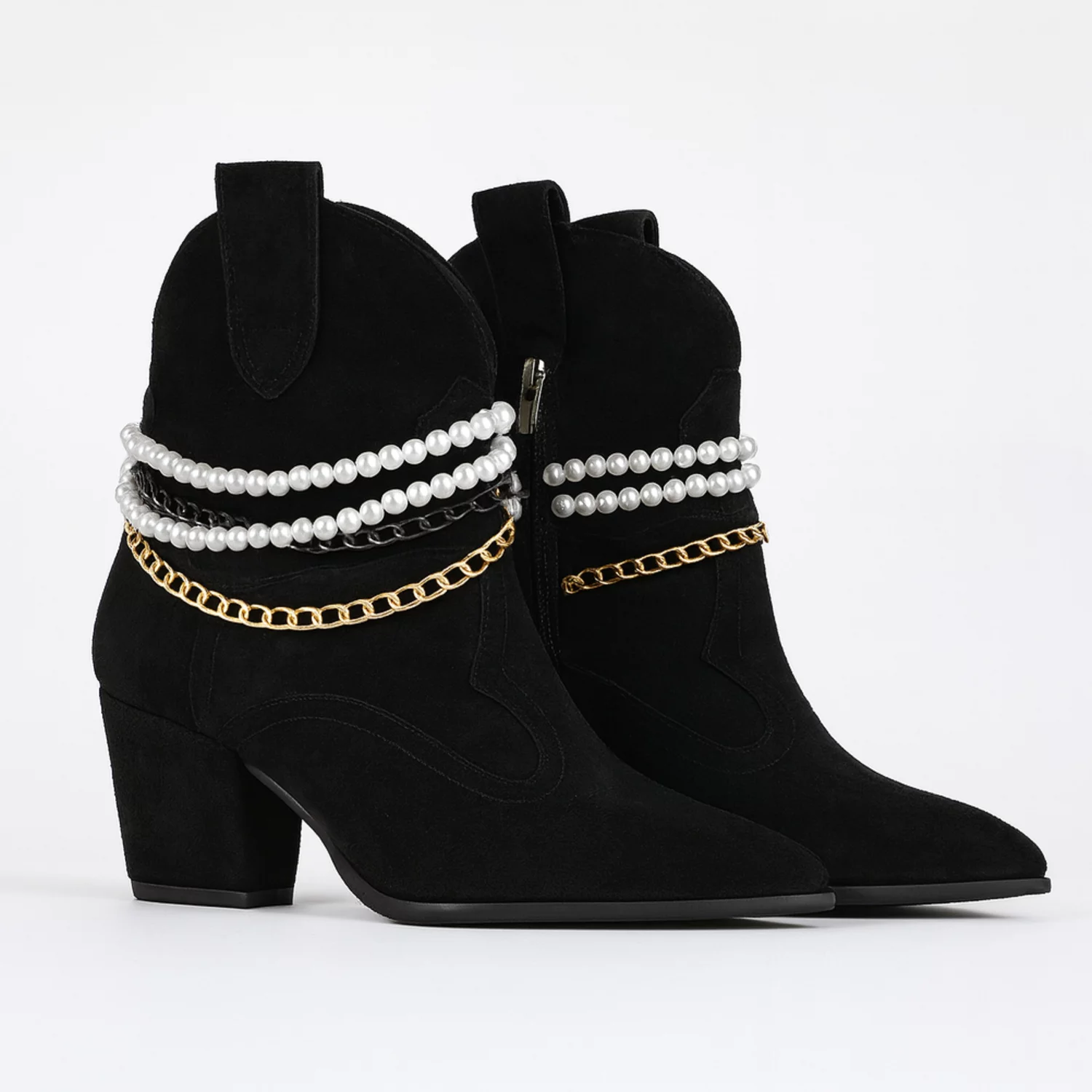 Ciocate dama Piele Naturala Negre accesorizate cu lant perle Sisa