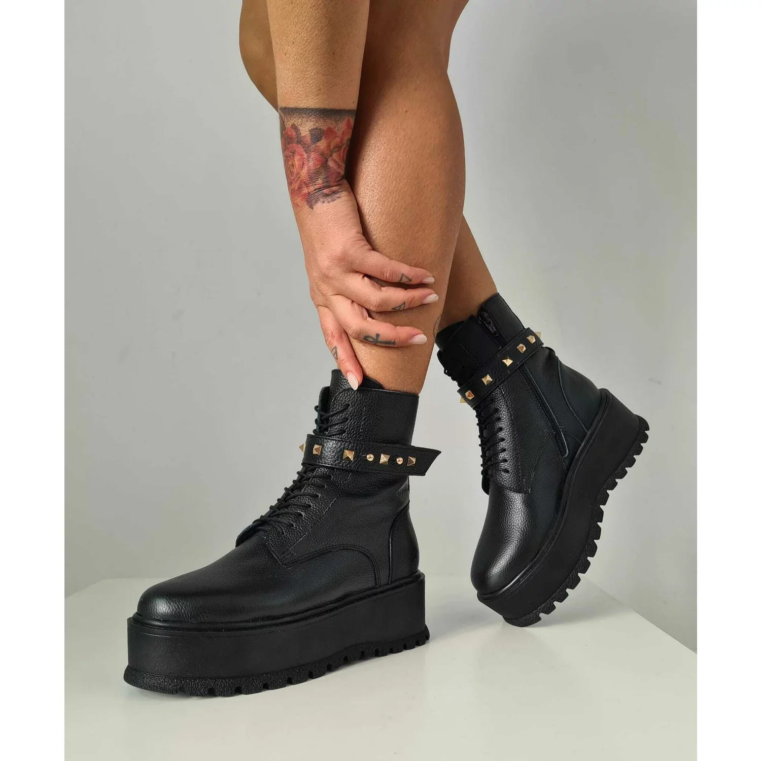 Ghete Piele Naturala Neagra Leeds 1