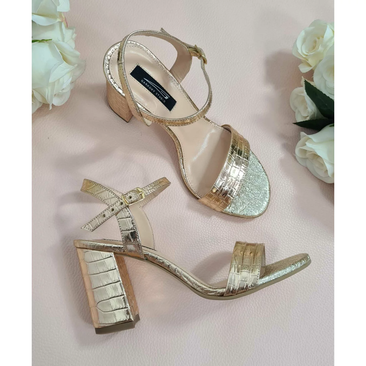 Sandale aurii de dama Lima