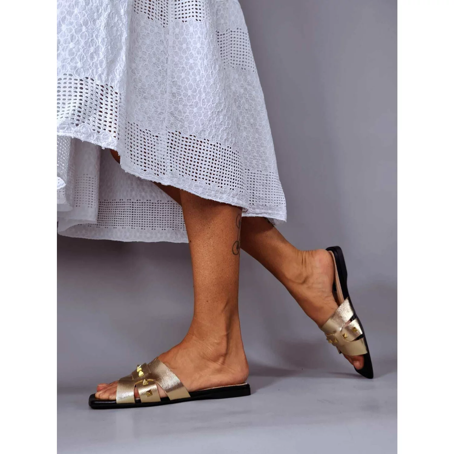 Sandale dama tip pacuci Piele Naturala Aurii cu accesorii Seed