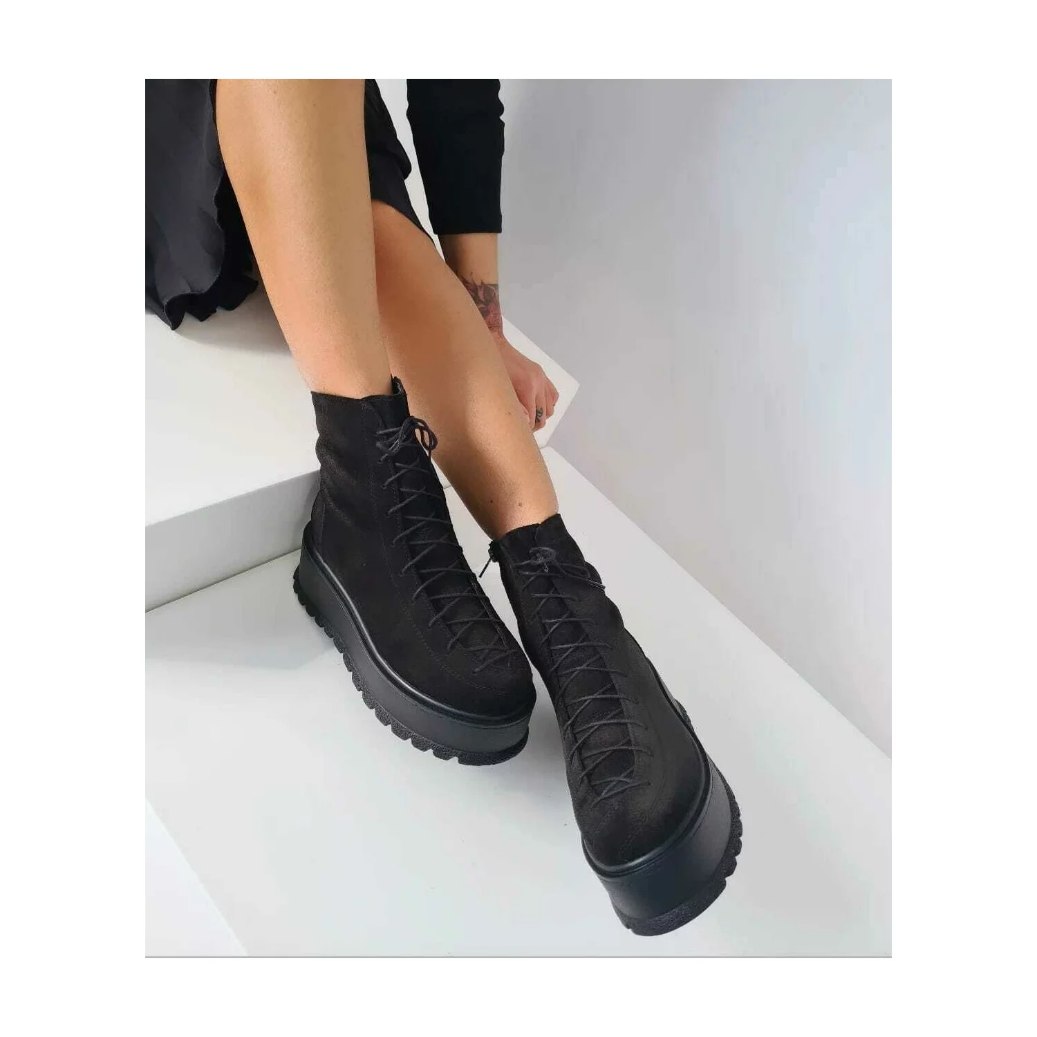 Ghete dama din piele naturala neagra Adoris