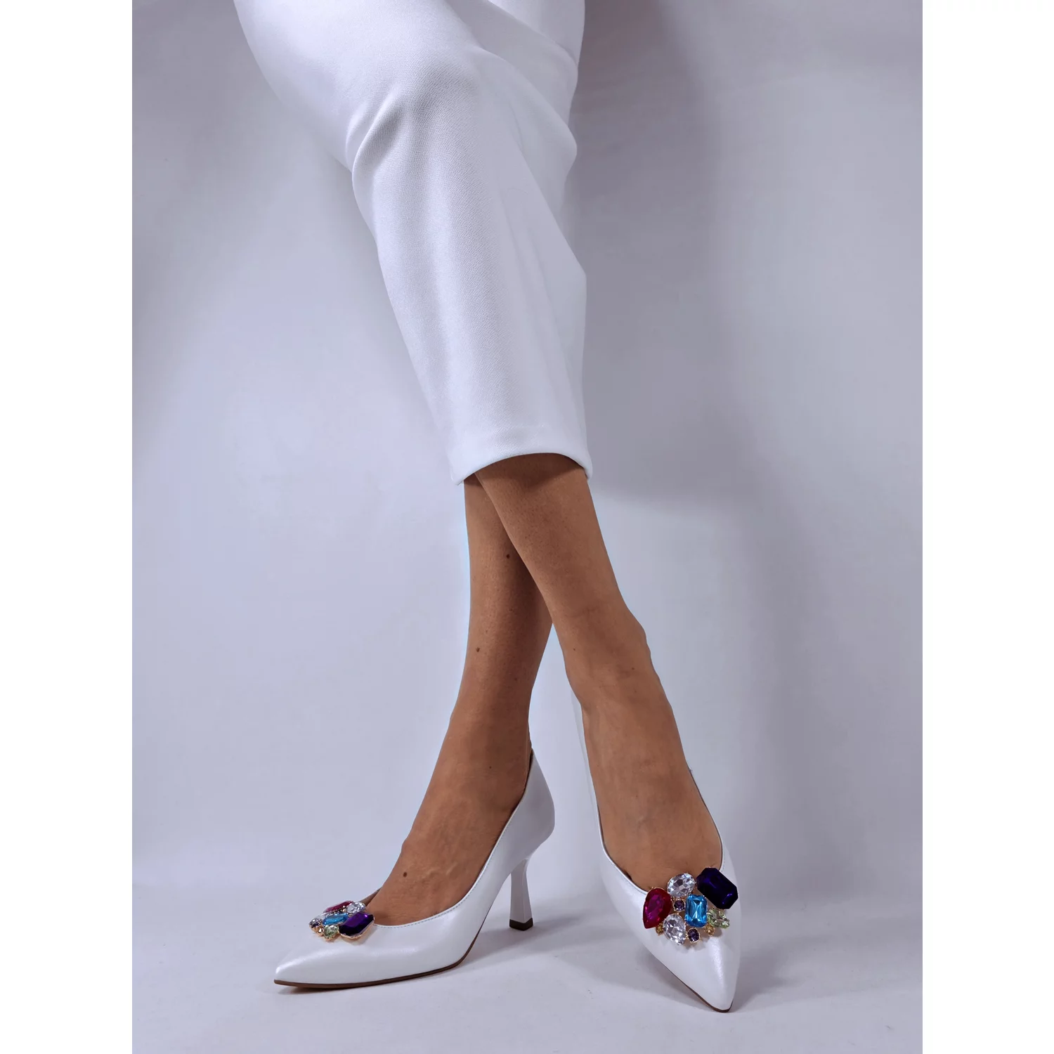 Pantofi stiletto Piele Naturala Albi cu accesoriu color detasabil Greta