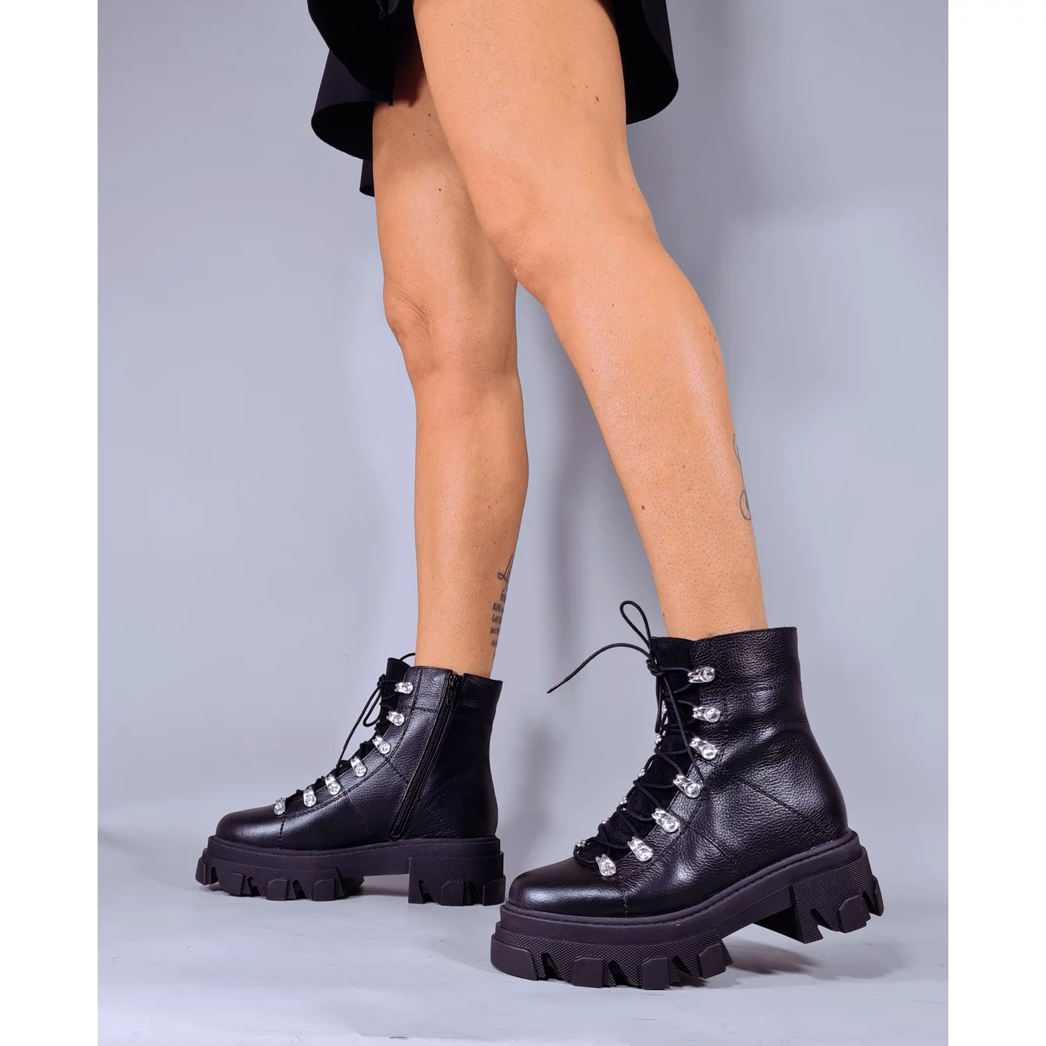 Ghete dama Piele Naturala Negre cu accesorii argintii Ivanna Baby