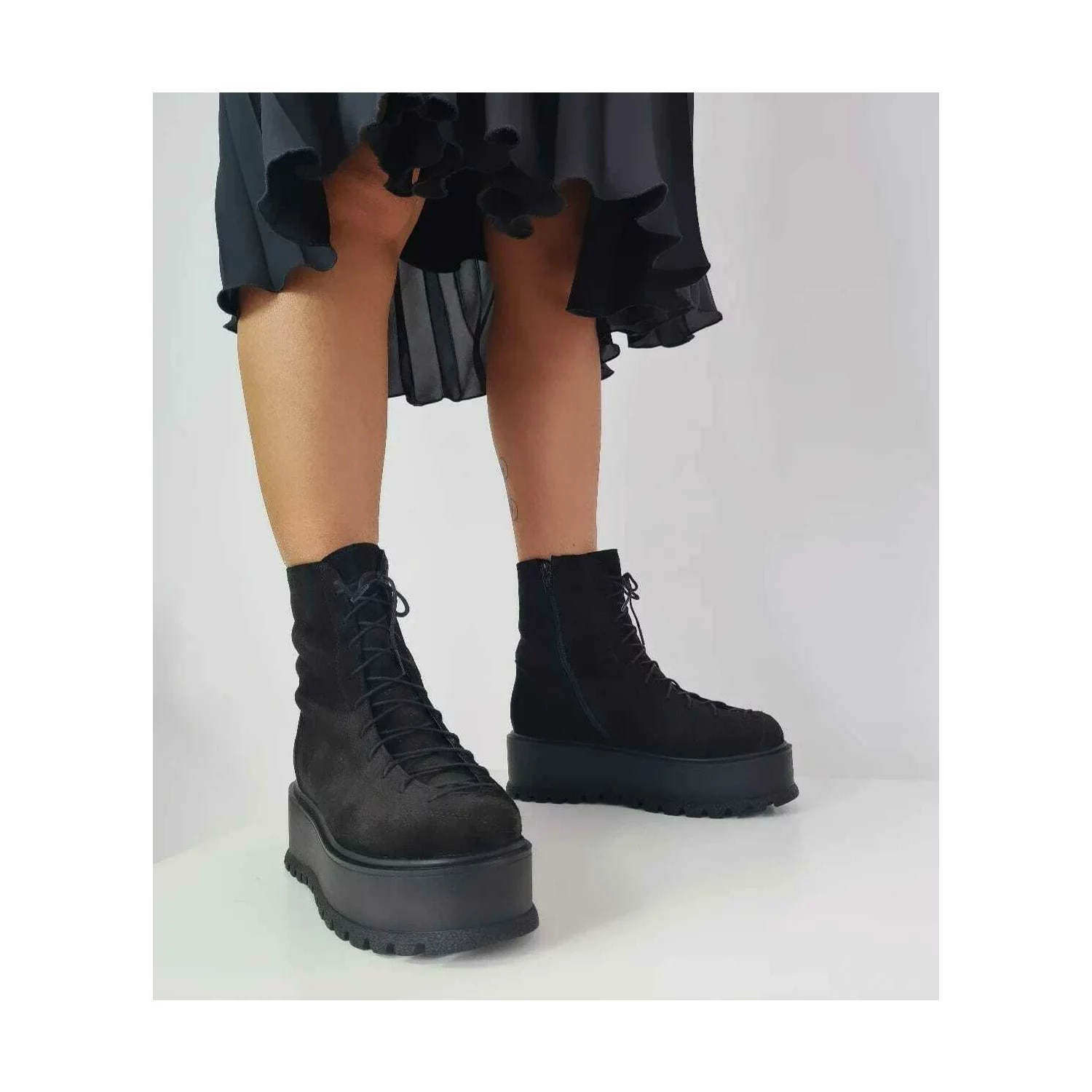 Ghete dama din piele naturala neagra Adoris