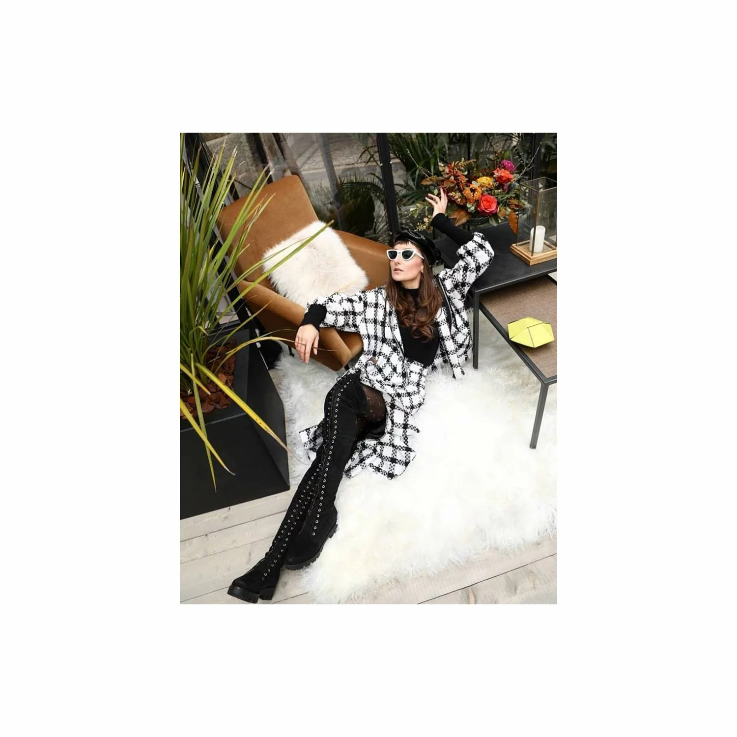 Cizme piele intoarsa neagra Karina cu siret