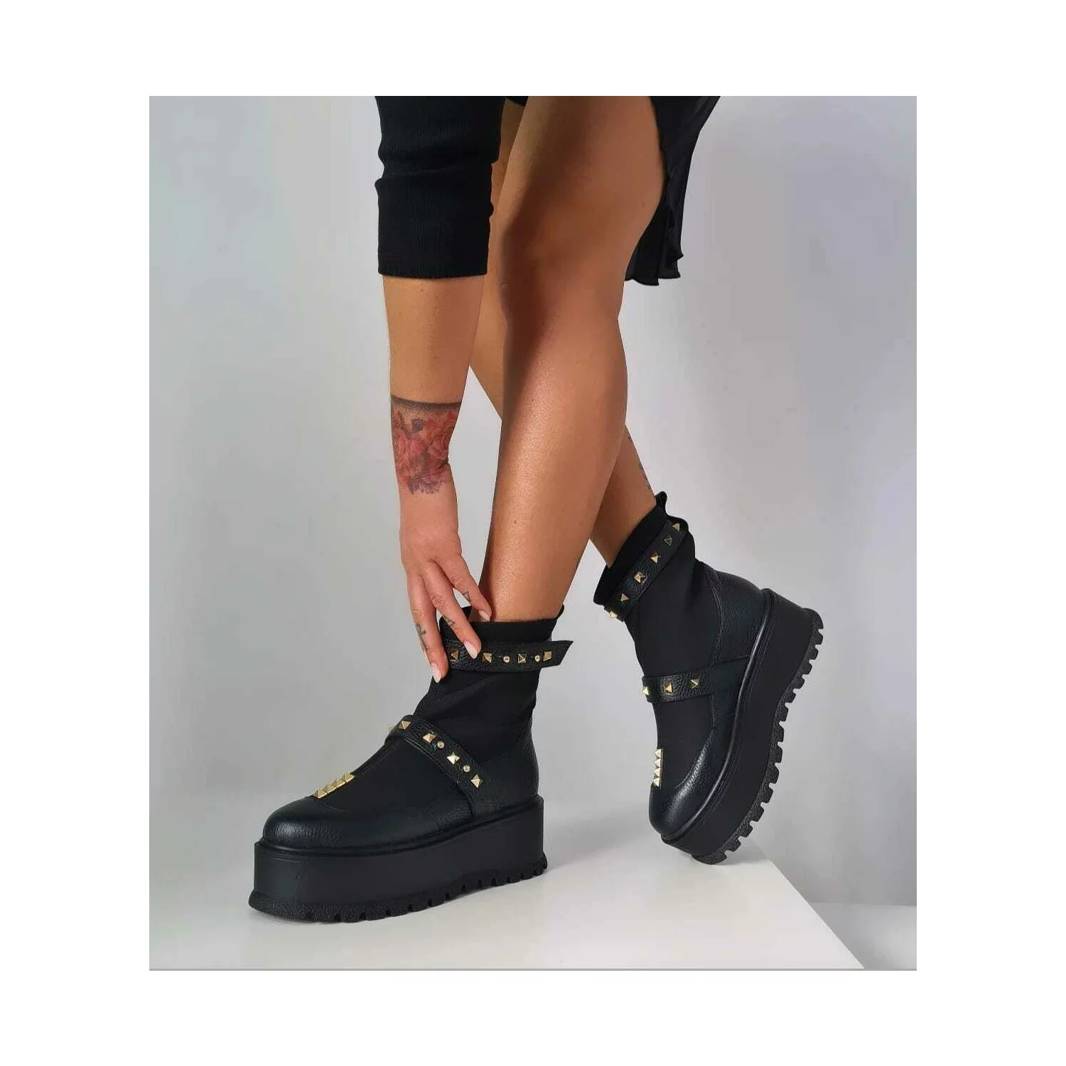 Ghete Piele Naturala neagra si neopren negru Brescia