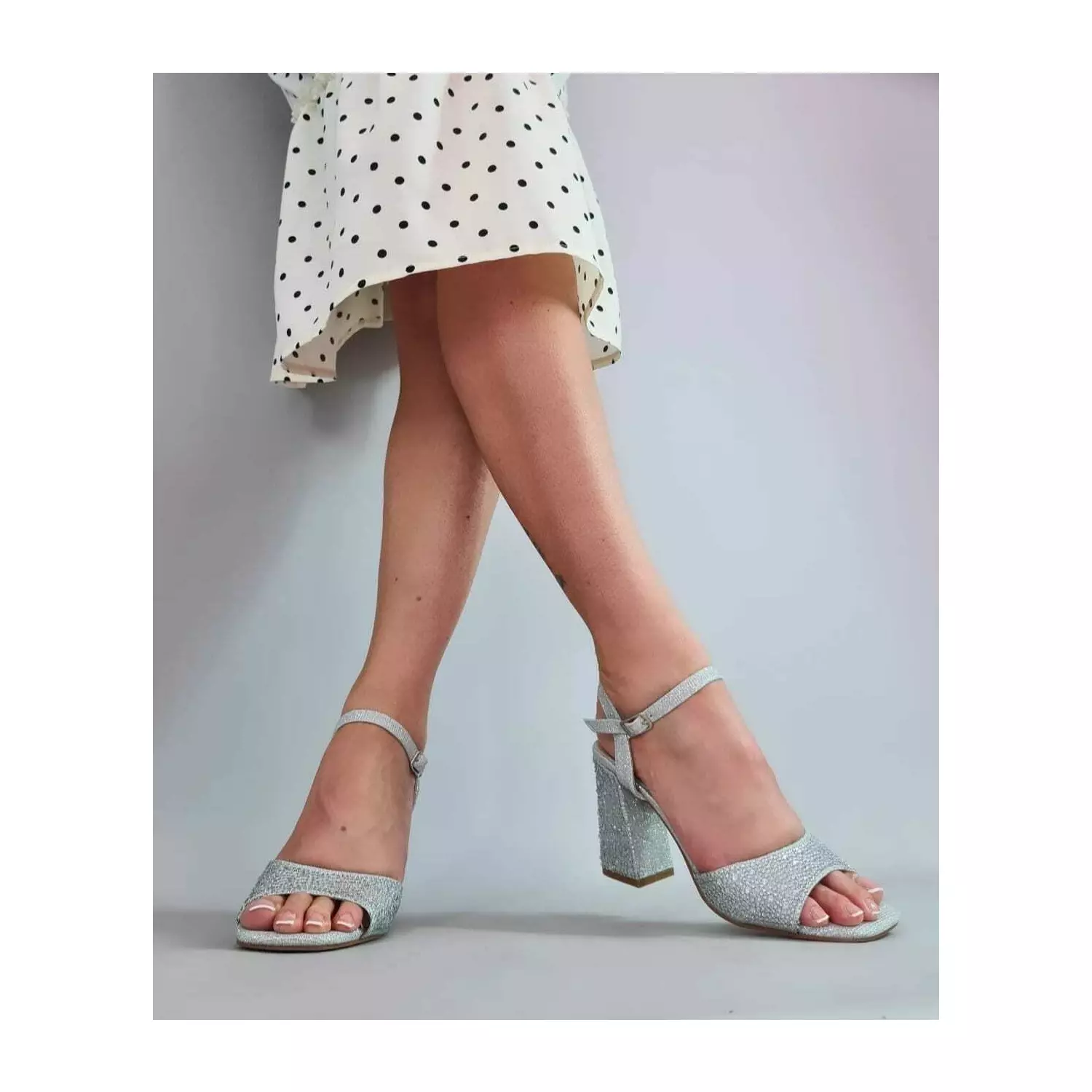 Sandale elegante argintii cu barete si strasuri Treva