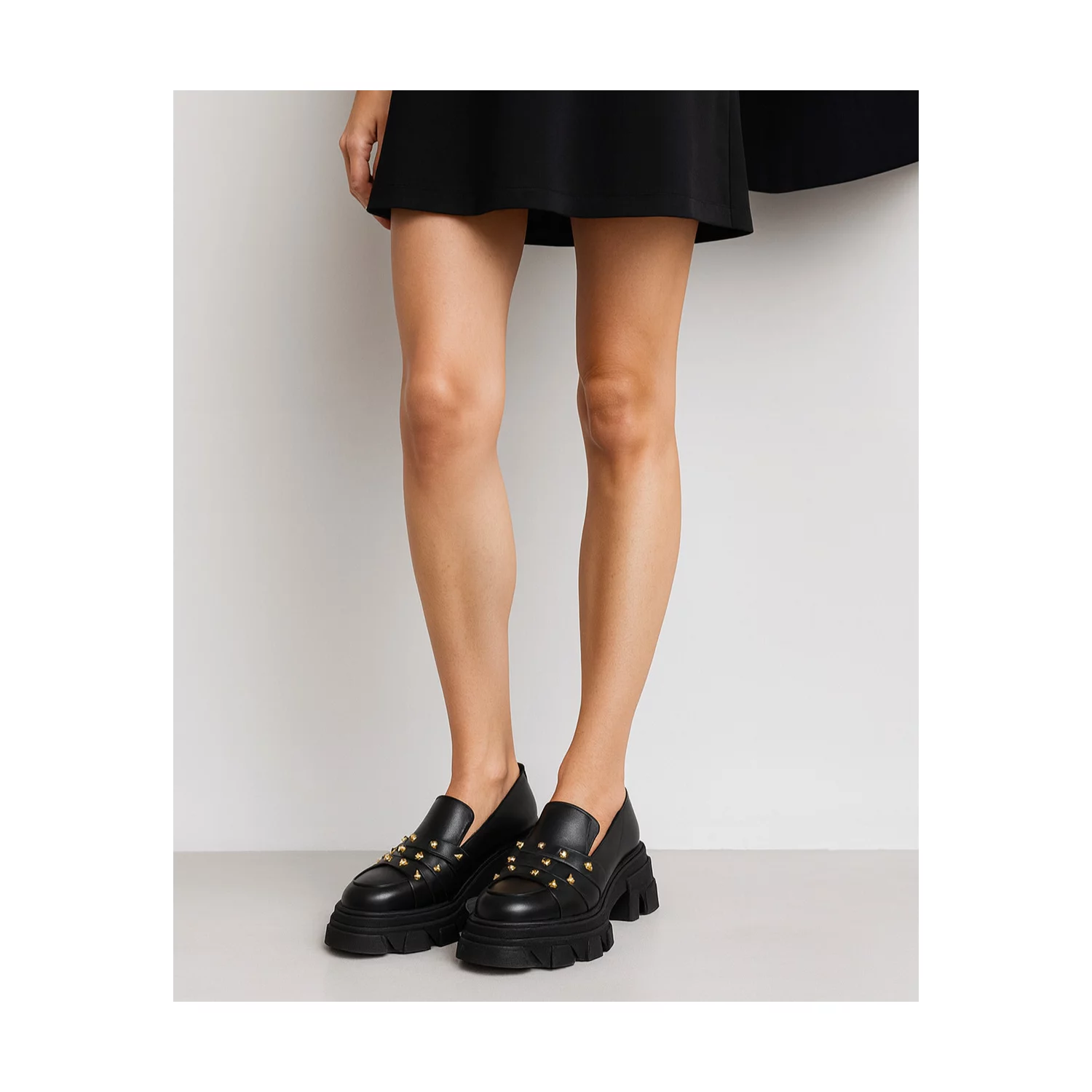 Pantofi casual Piele Naturala Negri cu capse Ayla