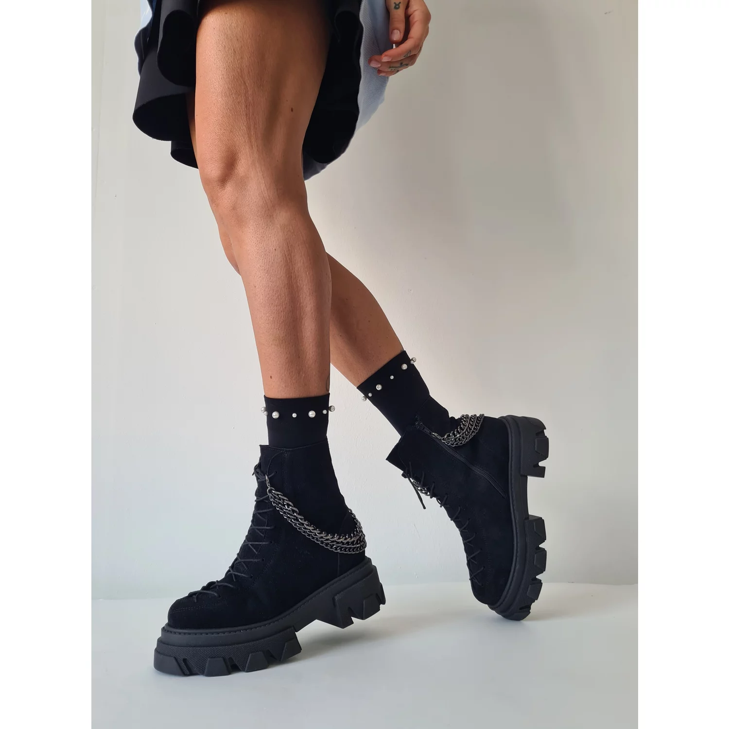 Ghete dama Piele Naturala Negre cu lant detasabil Joeli