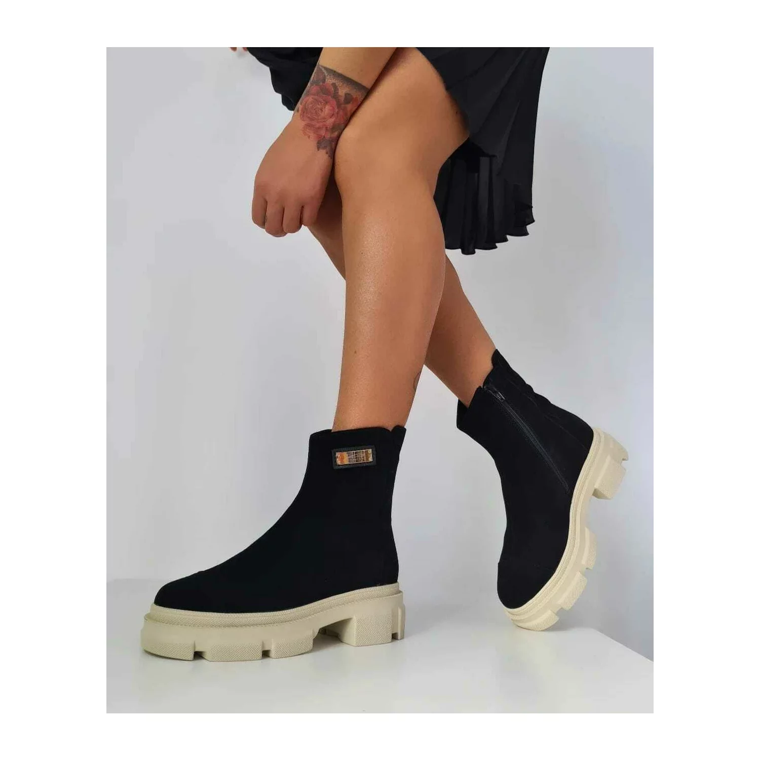 Ghete Piele Naturala  velur negru Bristol