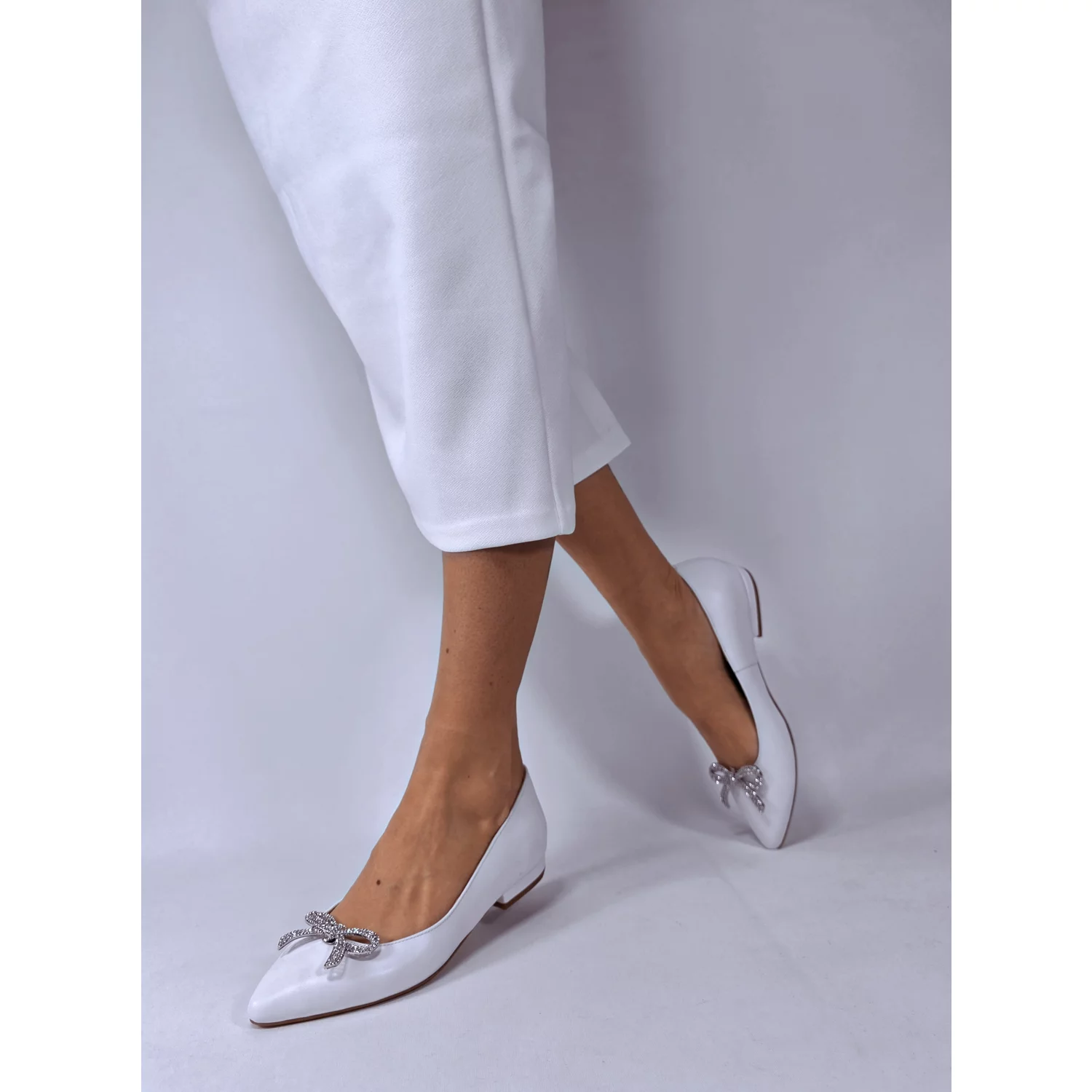 Balerini Piele Naturala Albi cu accesorii fundite detasabile Veronika