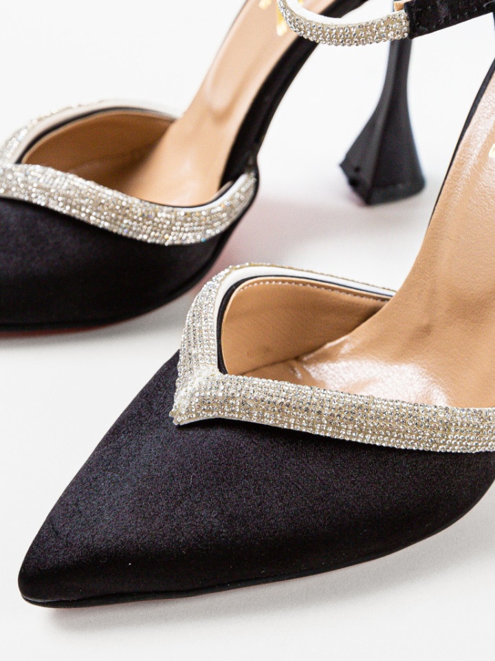 Pantofi cu toc Meko Negri 2