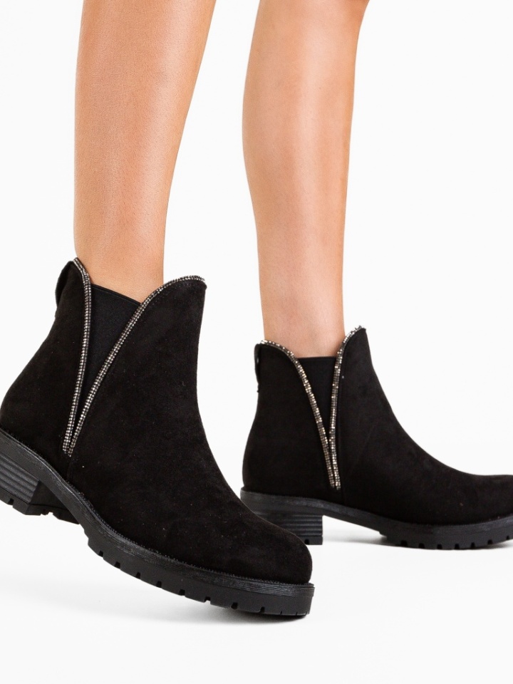 Ghette dama Monik Negre